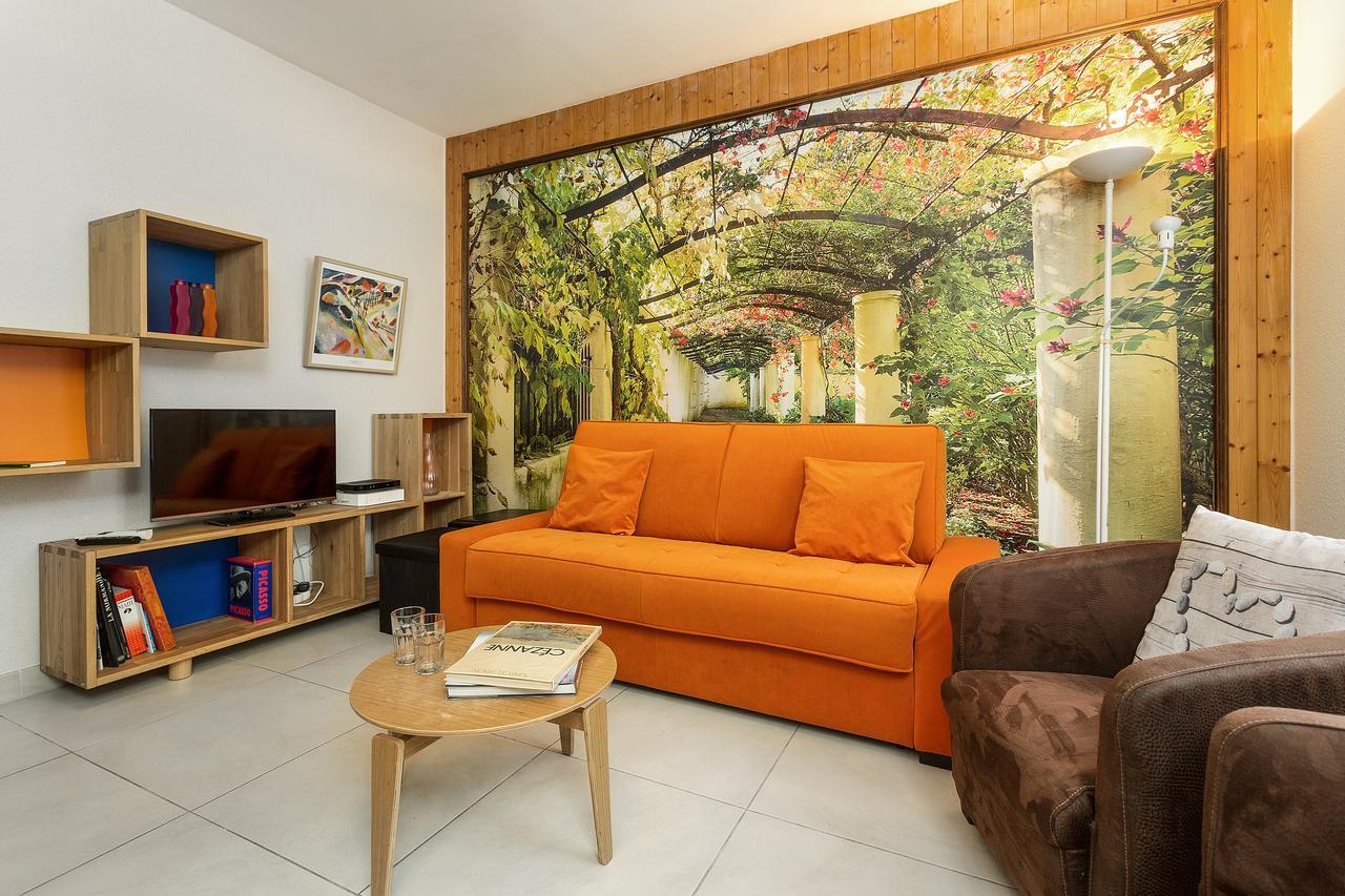 Apartment Maisonnee - A Charming Chamonix Haven מראה חיצוני תמונה