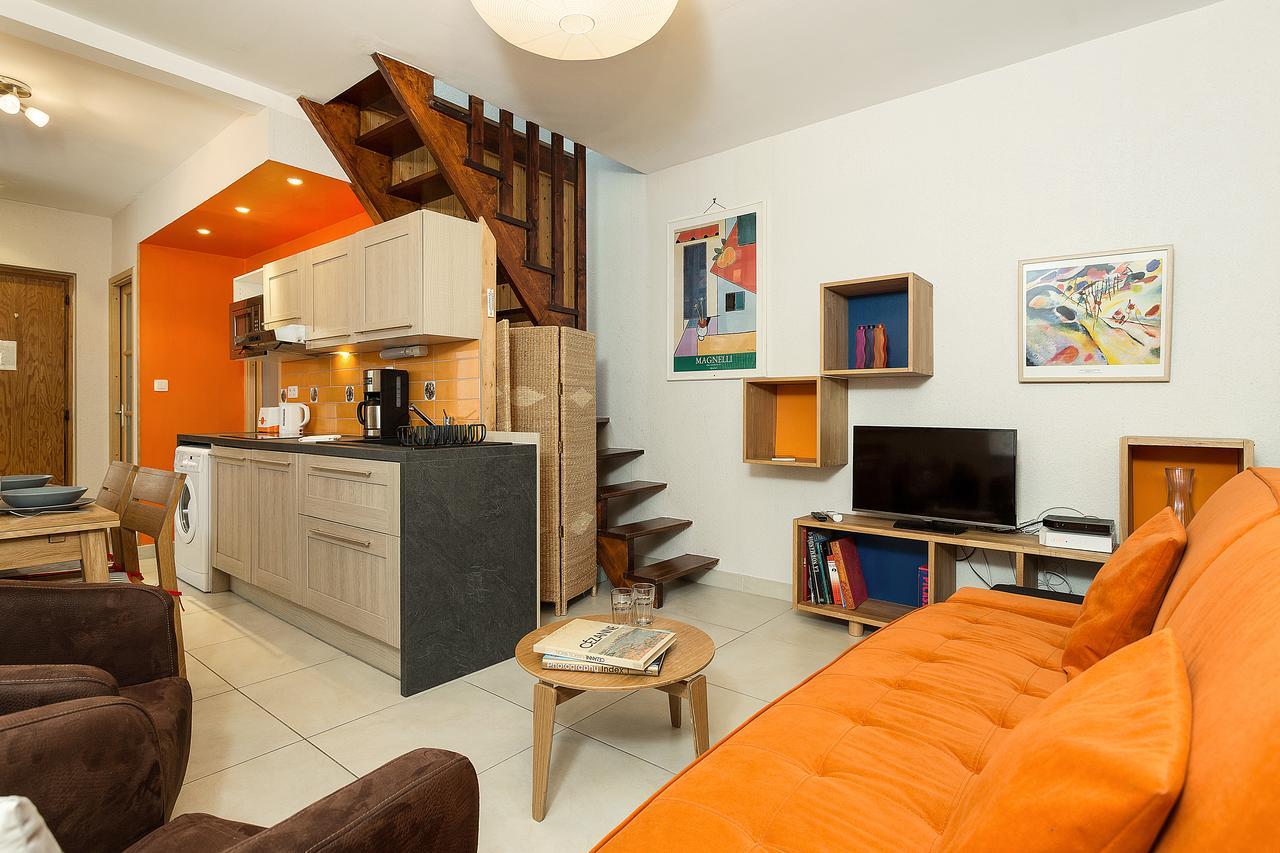 Apartment Maisonnee - A Charming Chamonix Haven מראה חיצוני תמונה